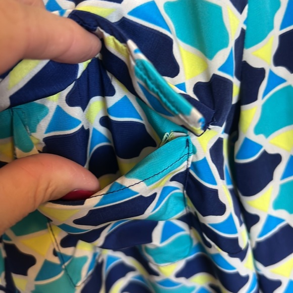 Beautiful Mediterranean tile inspired Style & Co Polyester blouse Medium - Picture 3 of 5
